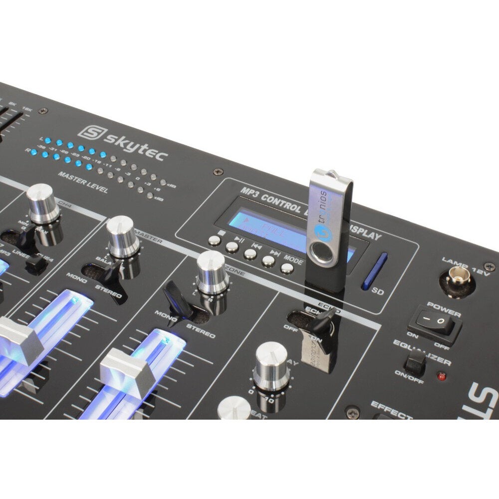 Skytec STM-3007 6-kanaals mixer met mediaspeler & equalizer