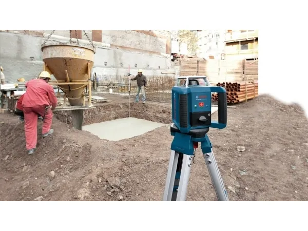 Bosch GRL 400 H Professional, 400 m, 0,08 mm/m, 5°, 600 rpm, Rød, 635 nm (< 1 mW)