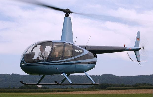 Hubschrauber fliegen ab Tannheim bei Memmingen