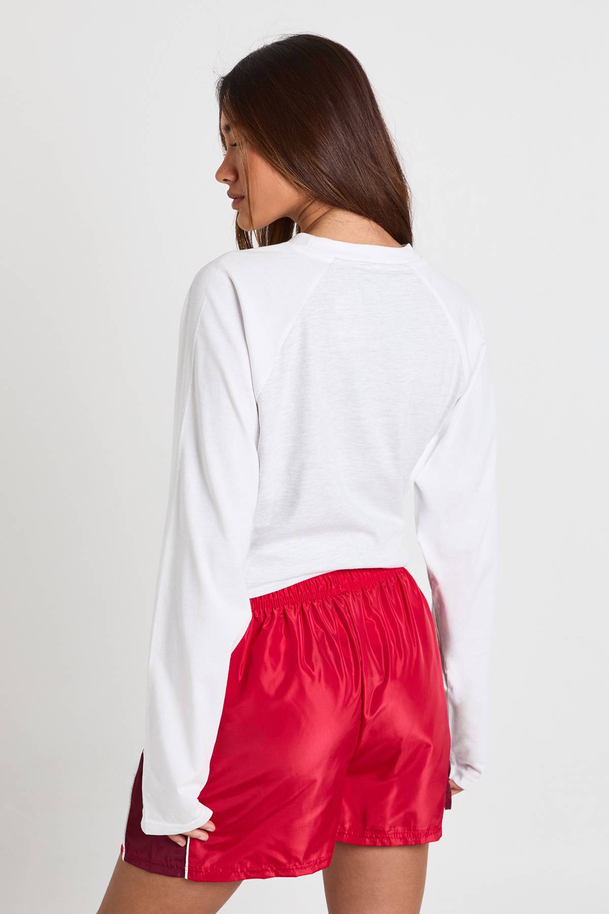 boohoo Short De Sport Taille Haute En Nylon Avec Empiècements Contrastés