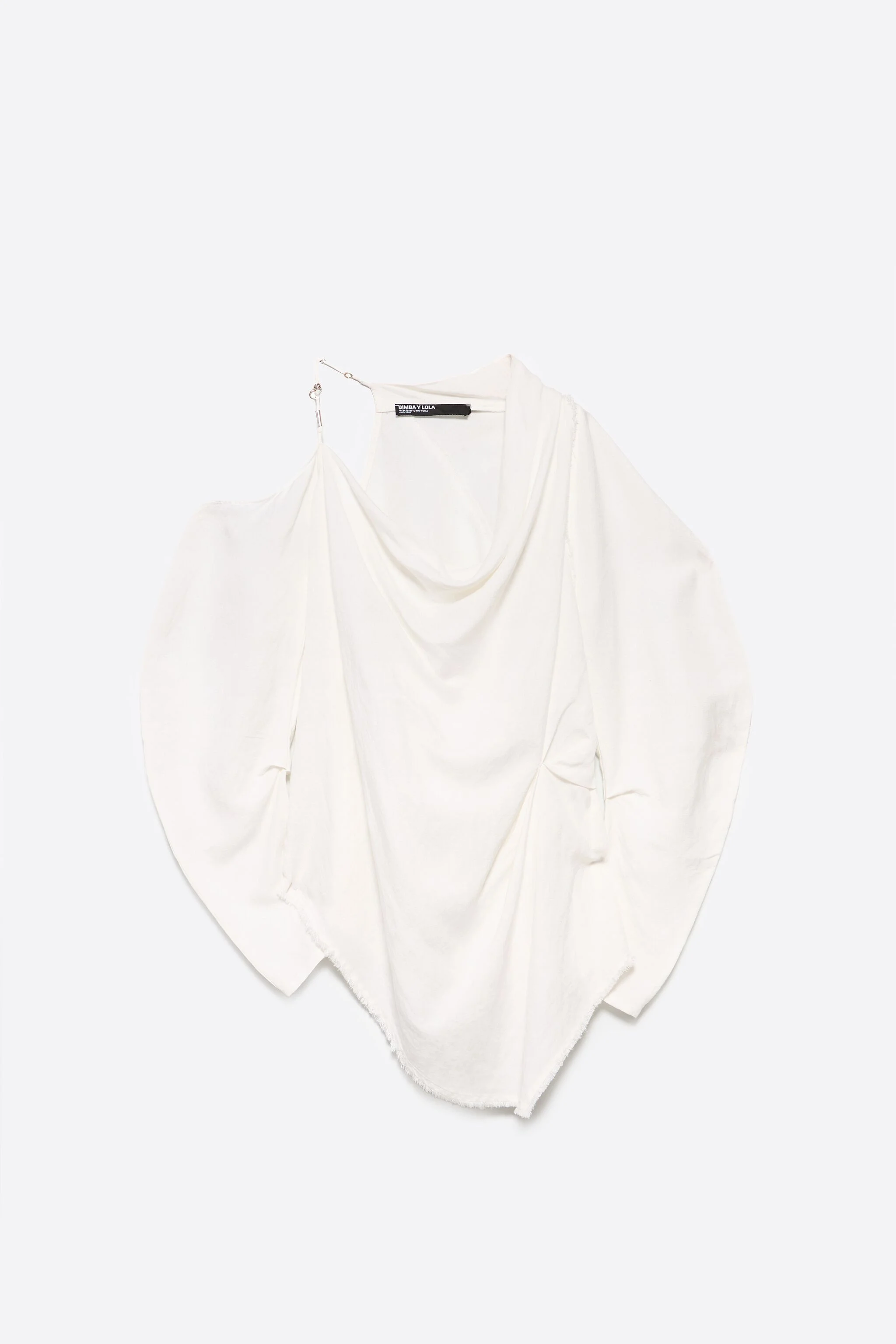 Blusa ombro a ombro em linho cor marfim