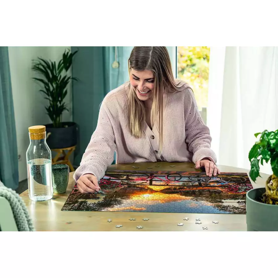 Ravensburger Fahrräder in Amsterdam bunt
