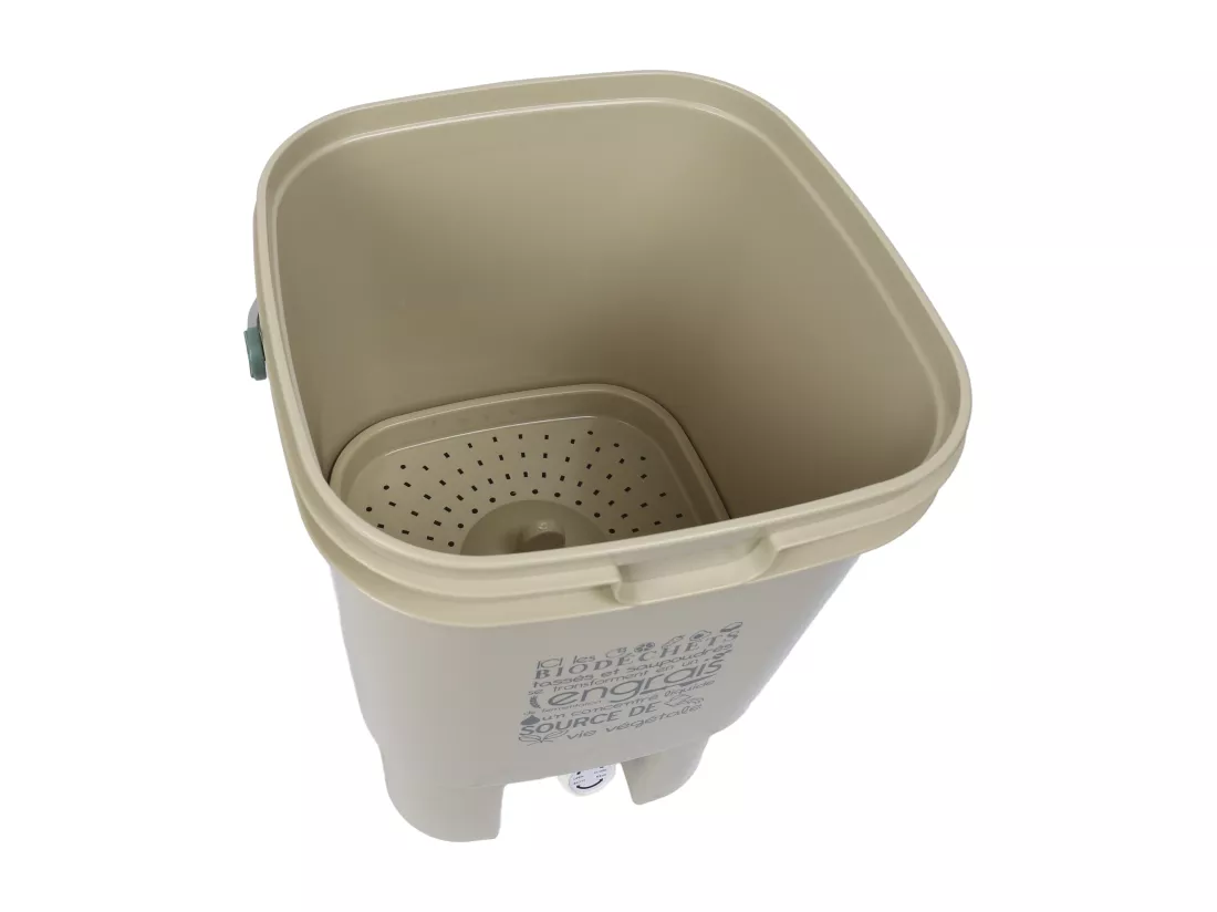 Composteur De Cuisine Avec Robinet Et Spray M2