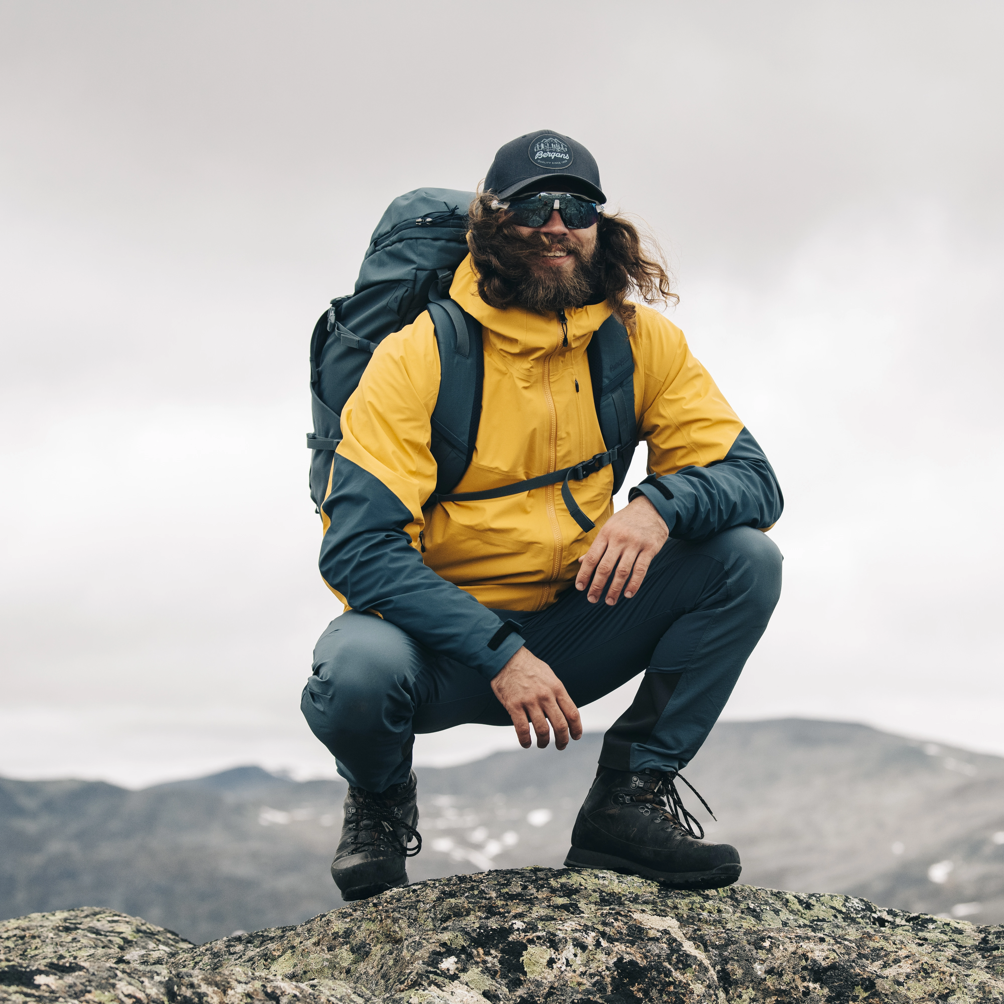 Rabot V2 3L Jacket Light Golden Yellow / Orion Blue