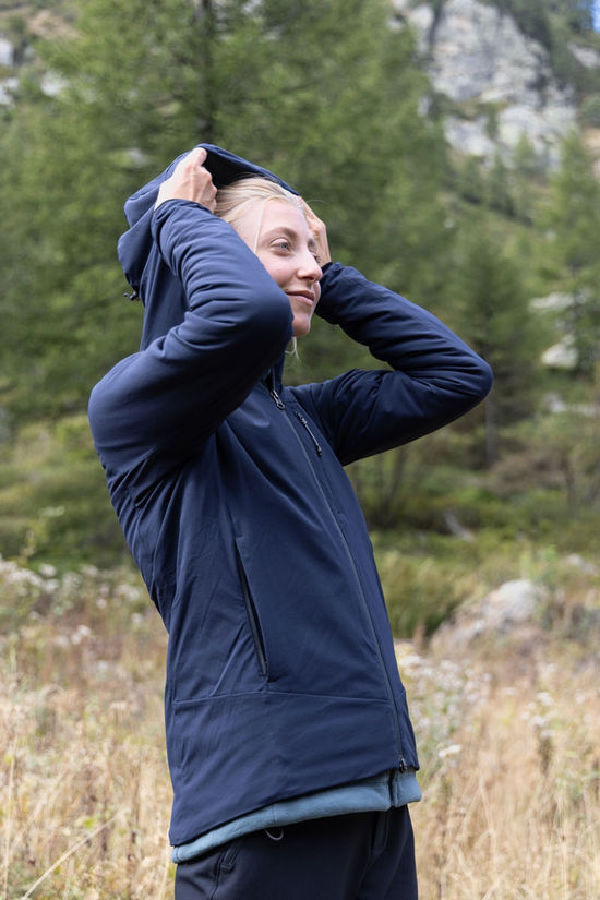 Artilect Artilect Elevate Hoodie Isolatiejas Dames