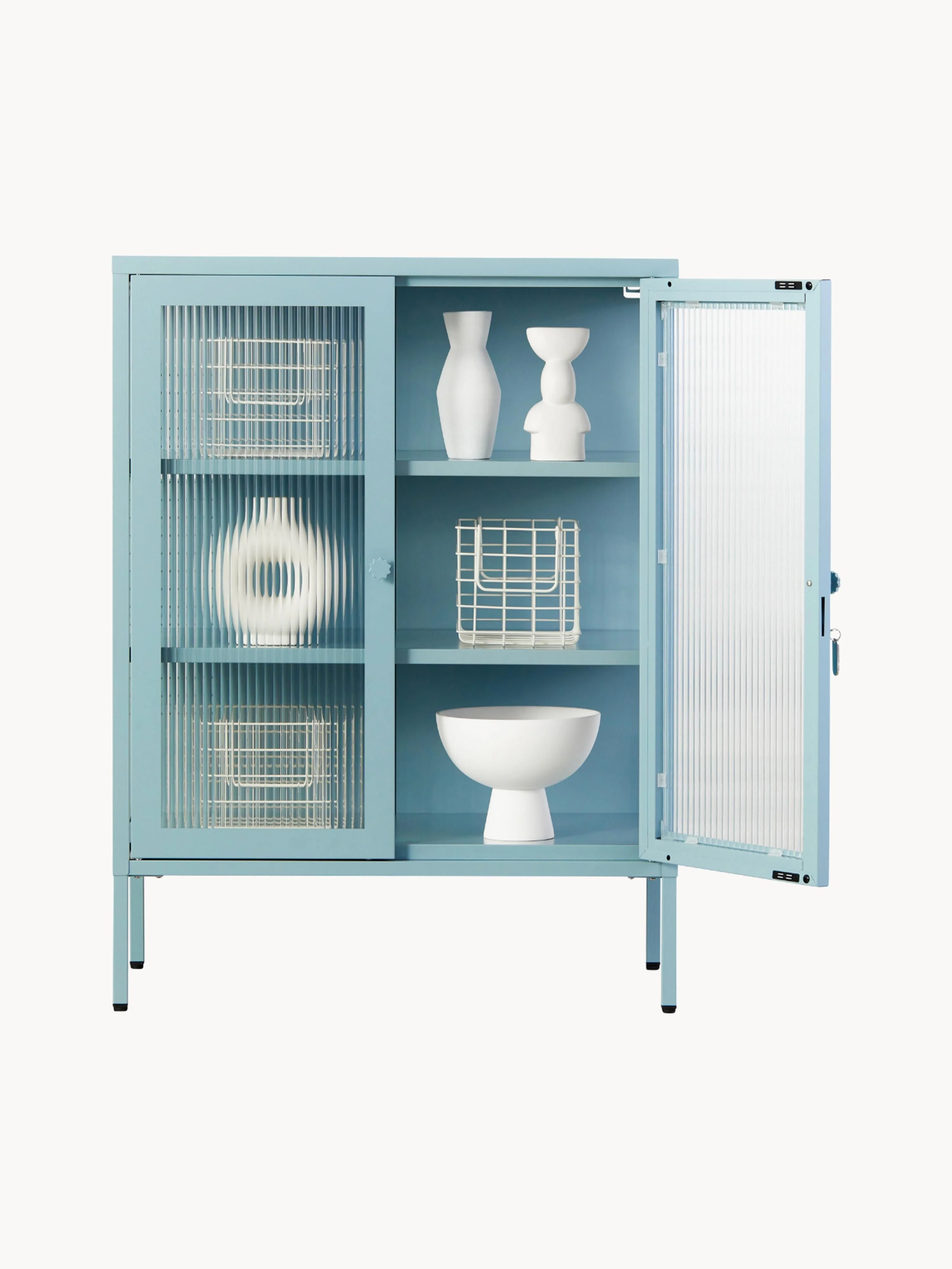 Metalen vitrinekast The Mixer met geribbeld glas