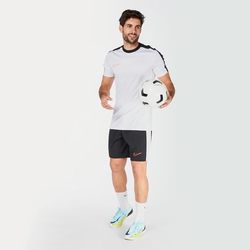 Nike Academy 23