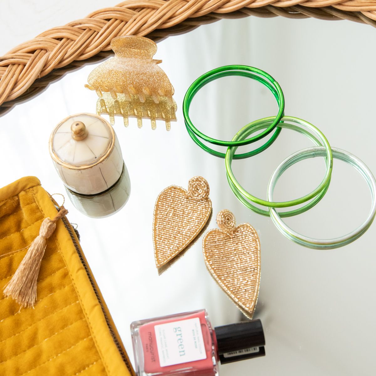 Trousse de toilette jaune moutarde en velours  Amande