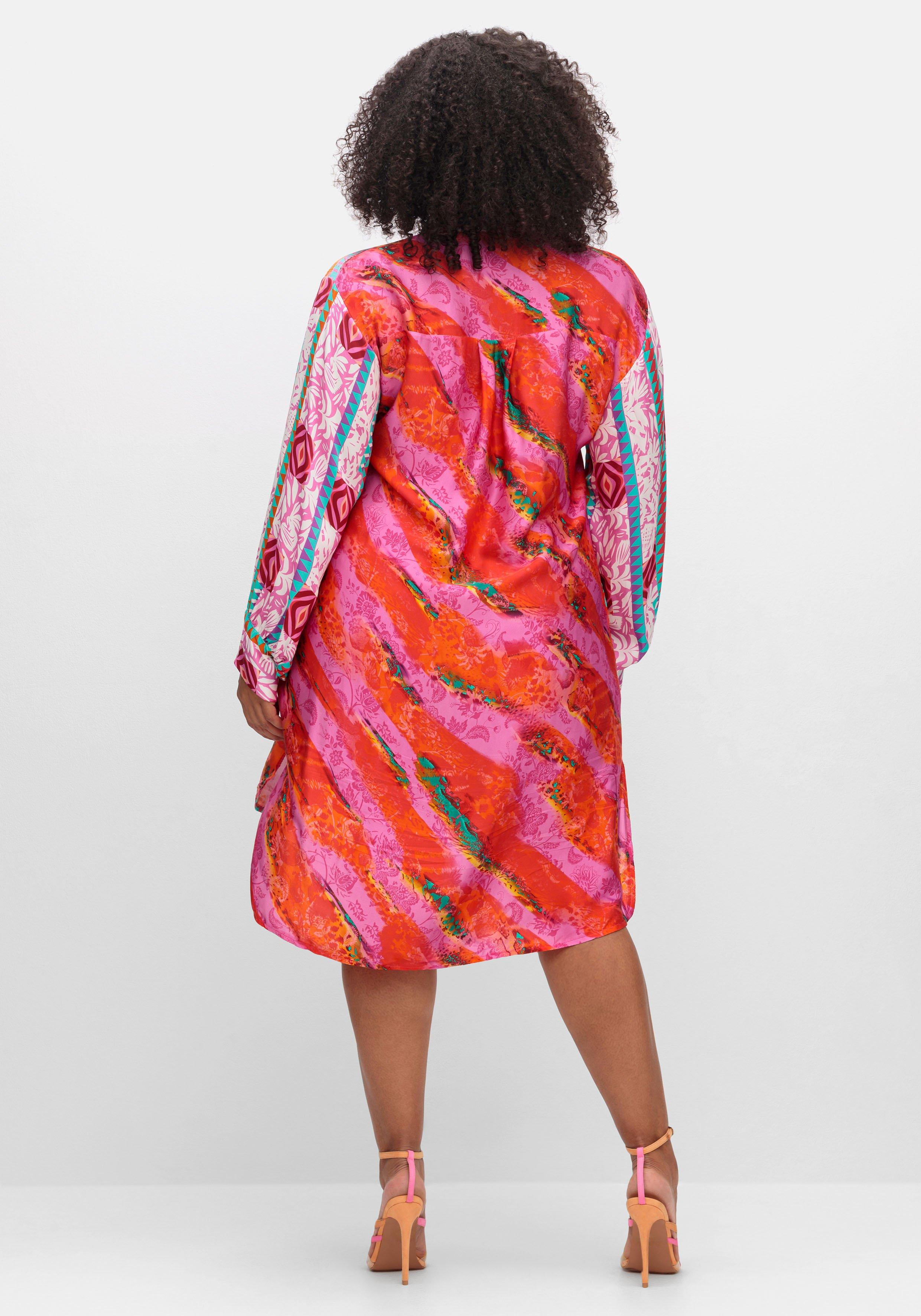 Kurzes Hemdblusenkleid mit Alloverdruck