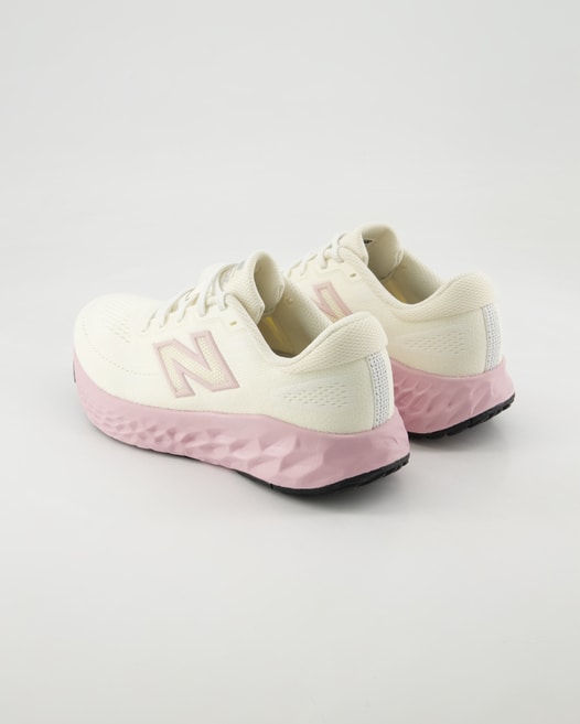 New Balance WEVOZLC4 Sportschuhe in Beige