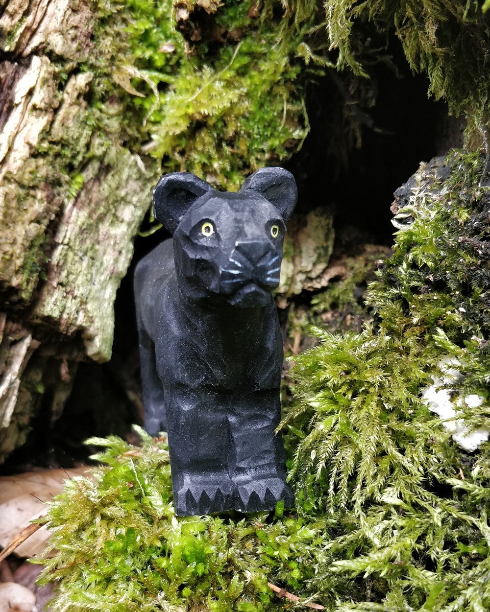 Figurine panthère