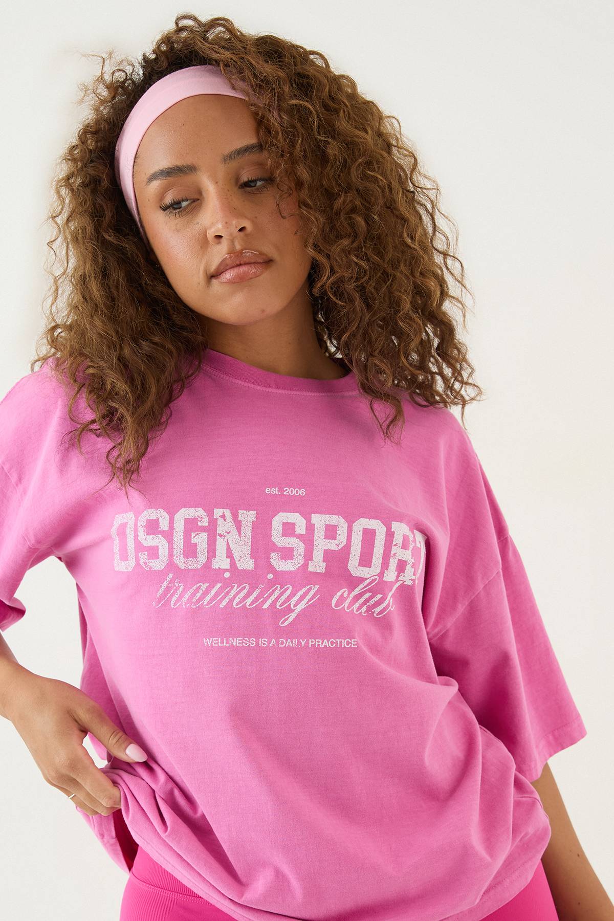 T-shirt Oversize Surteint Club D'entraînement Sportif Dsgn Studio
