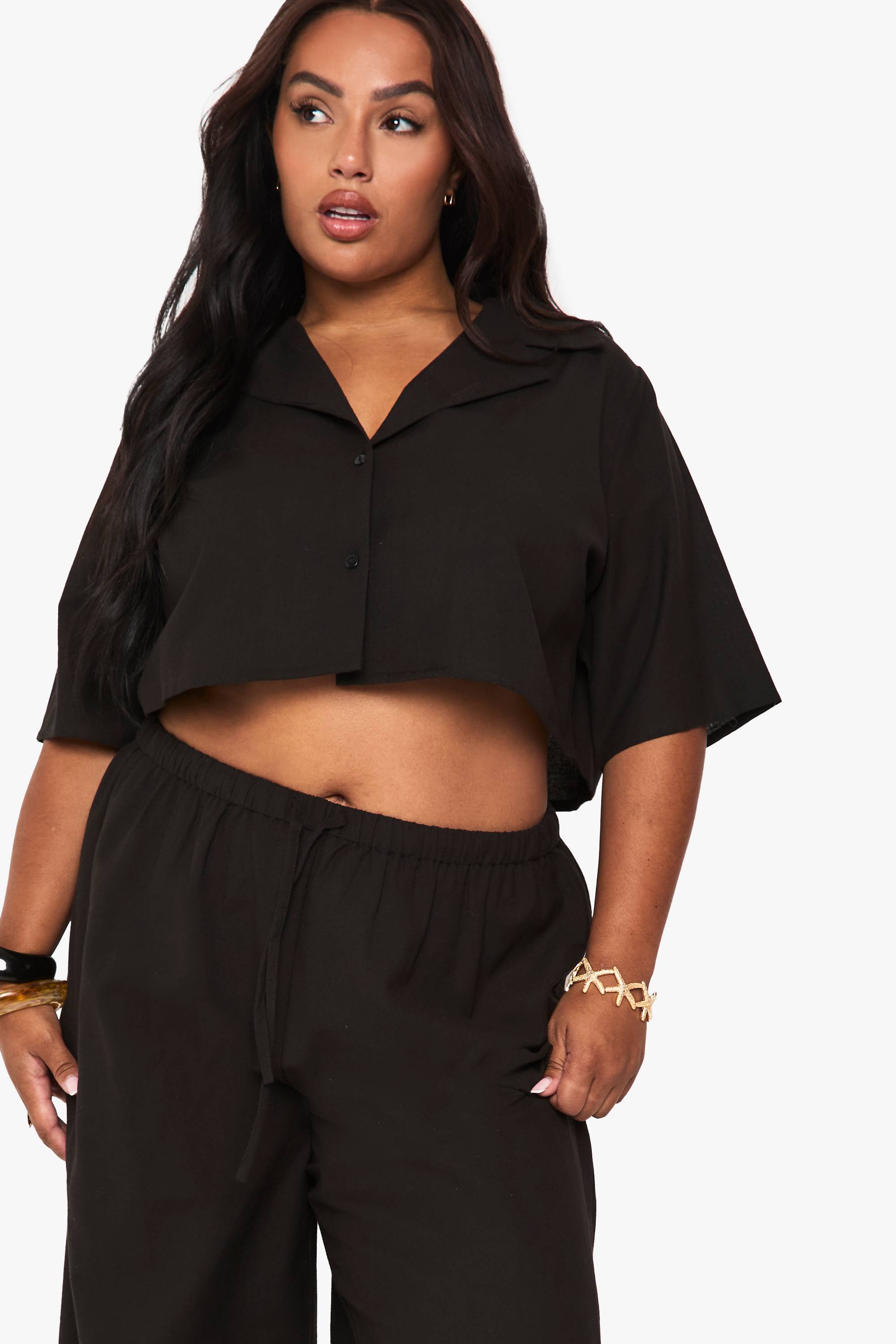 boohoo Ensemble coordonné grande taille en lin : Chemise crop longue et pantalon