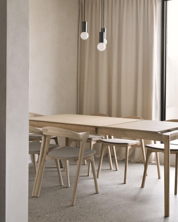 Ethnicraft Bok eettafel uitschuifbaar 120/180x90 eiken