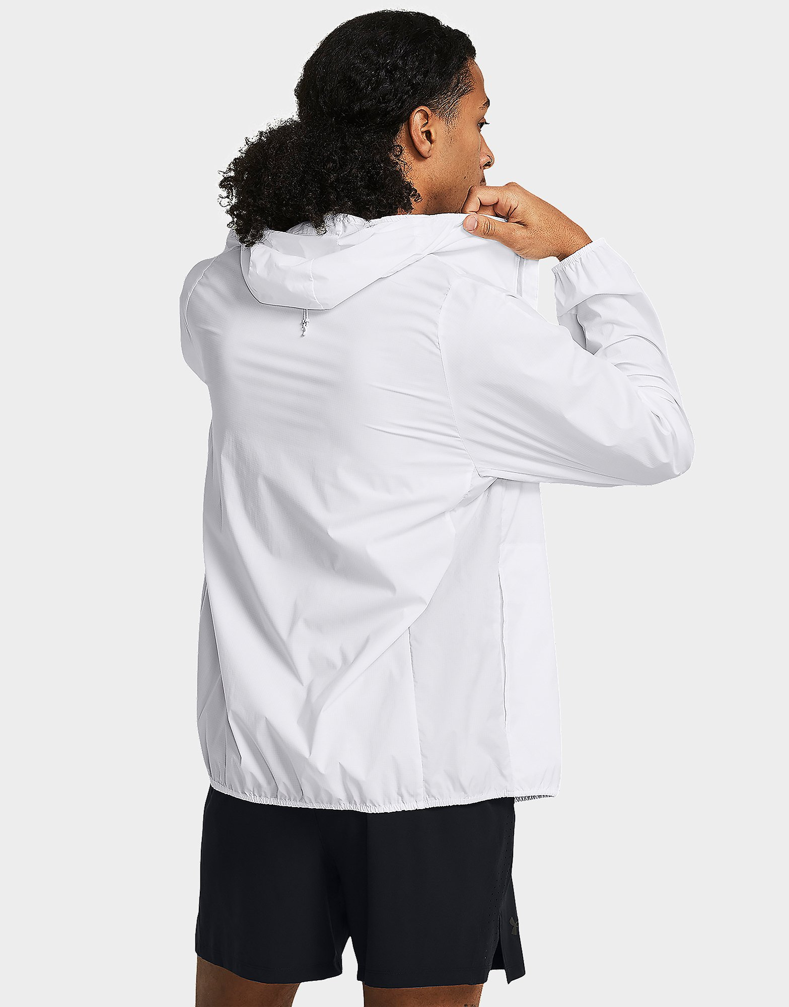 Under Armour Jackets LAUNCH LIGHTWEIGHT JKT
