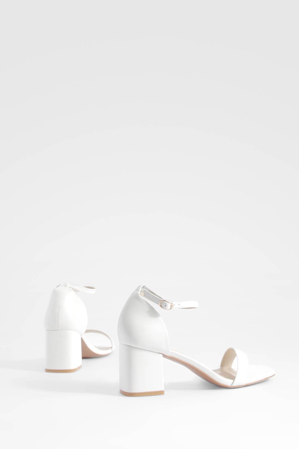 boohoo Talons à talon bas, coupe large et minimalistes