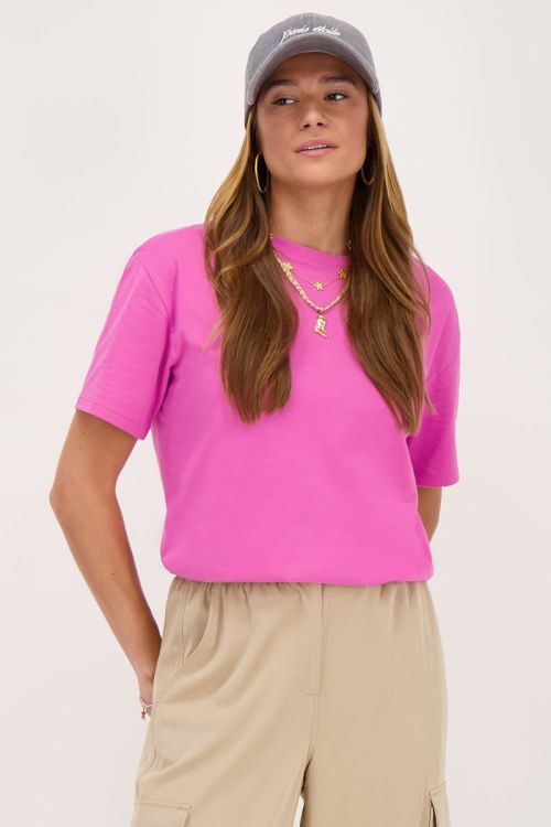 Roze T-shirt ''Éternellement femme''