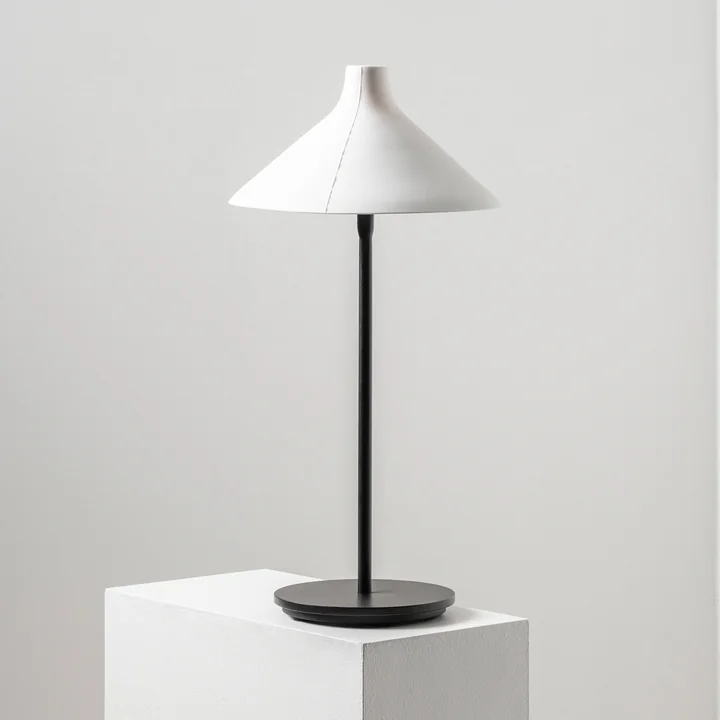 Serax - Seam Tischleuchte S, weiss