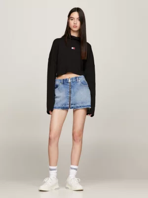 Moletom cropped de gola alta com emblema