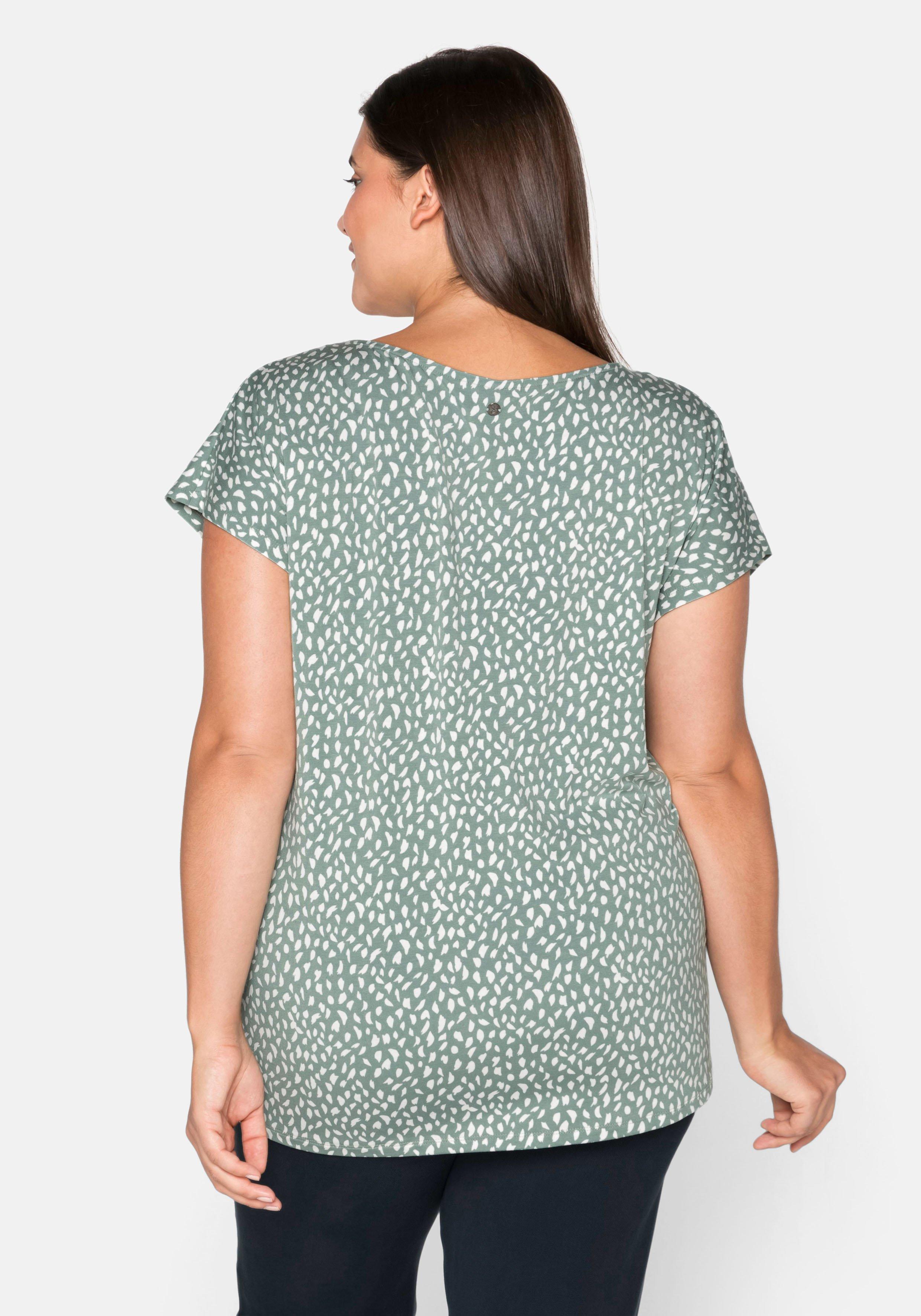 Kurzarmshirt mit Alloverdruck und seitlichen Falten