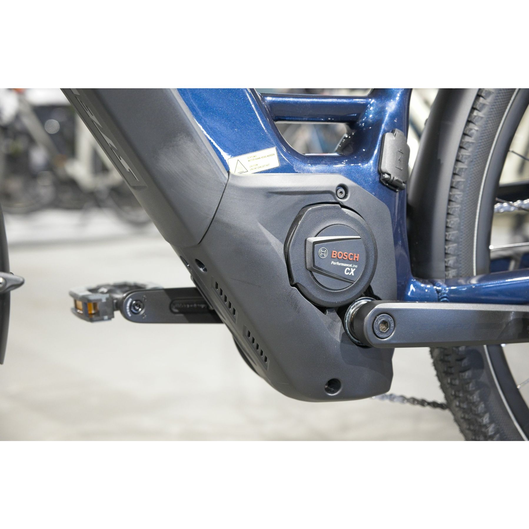 Stevens E-8X Tour Plus