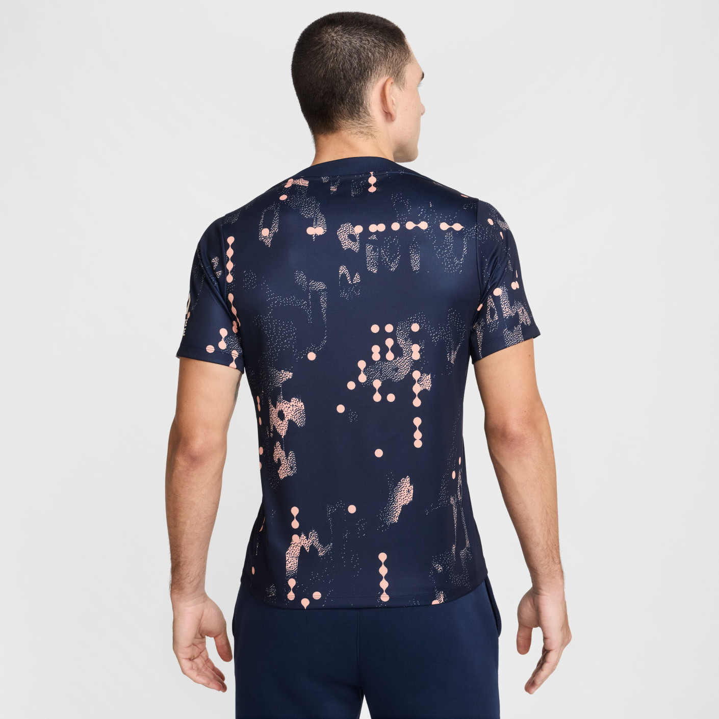 Nike Chelsea Pre-Match Trainingsshirt 2024-2025 Donkerblauw Lichtroze Goud
