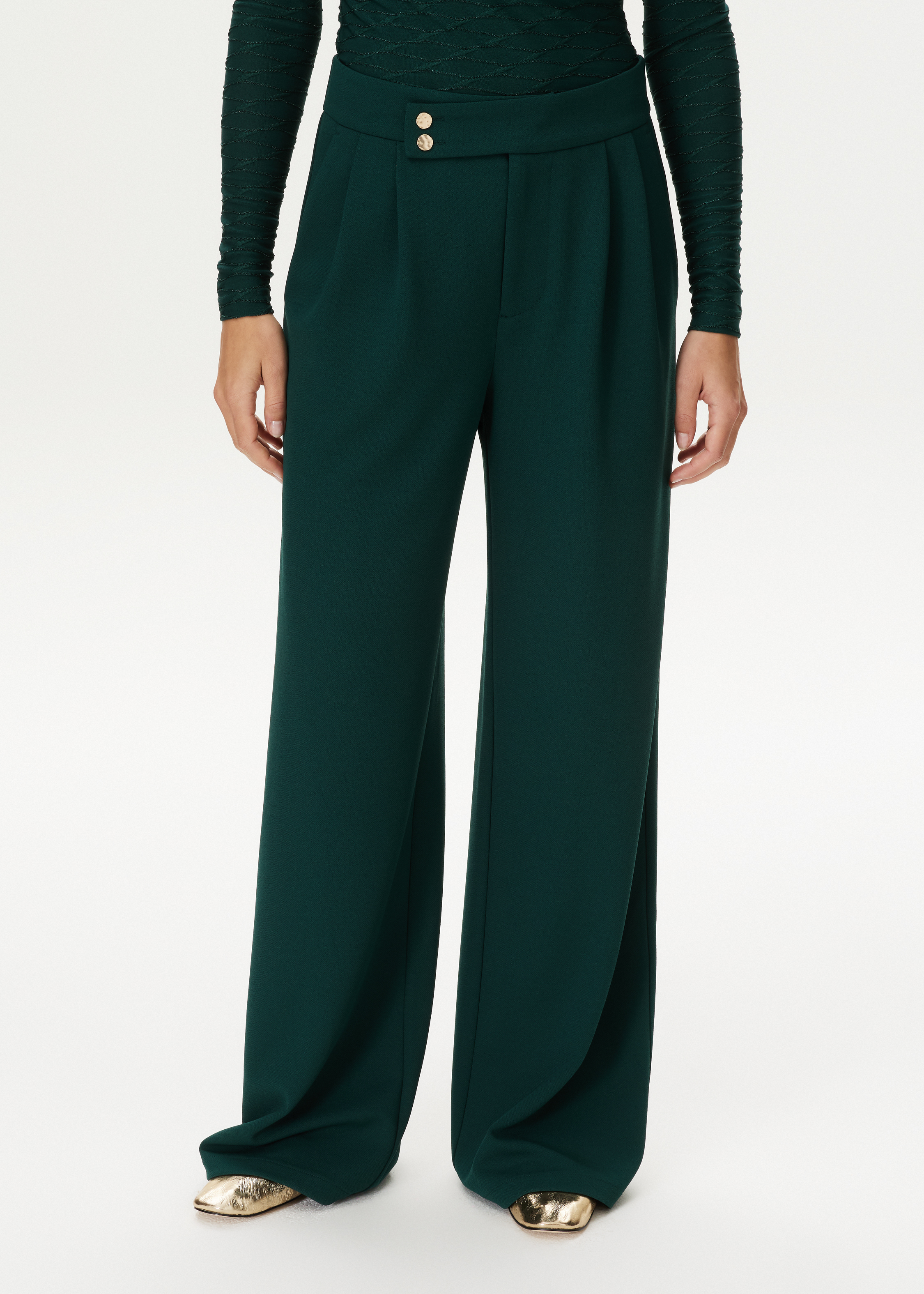 Wijde pantalon met knopen
