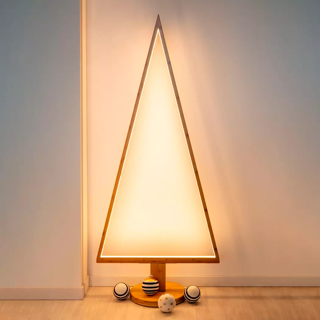 LED-Stehlampe Weihnachtsbaum