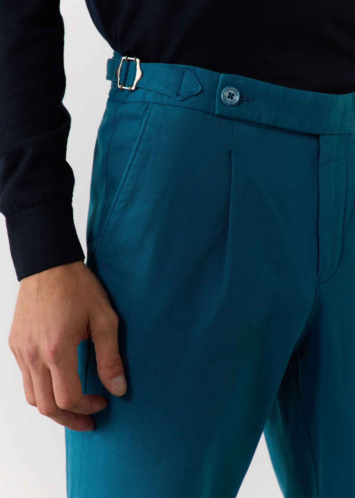 Chino slack skinny en coton stretch uni bleu paon