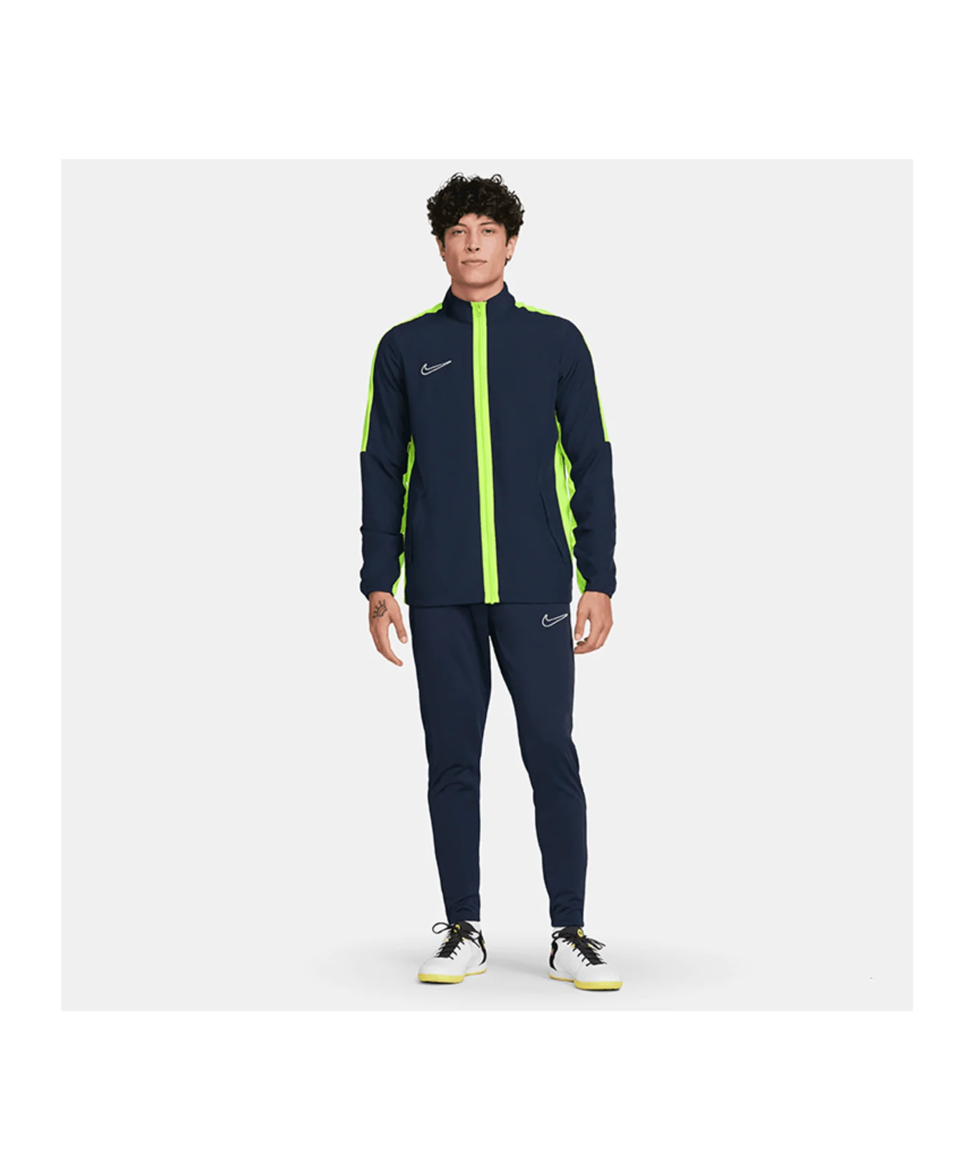 Nike Academy Woven Trainingsjacke Blau F452