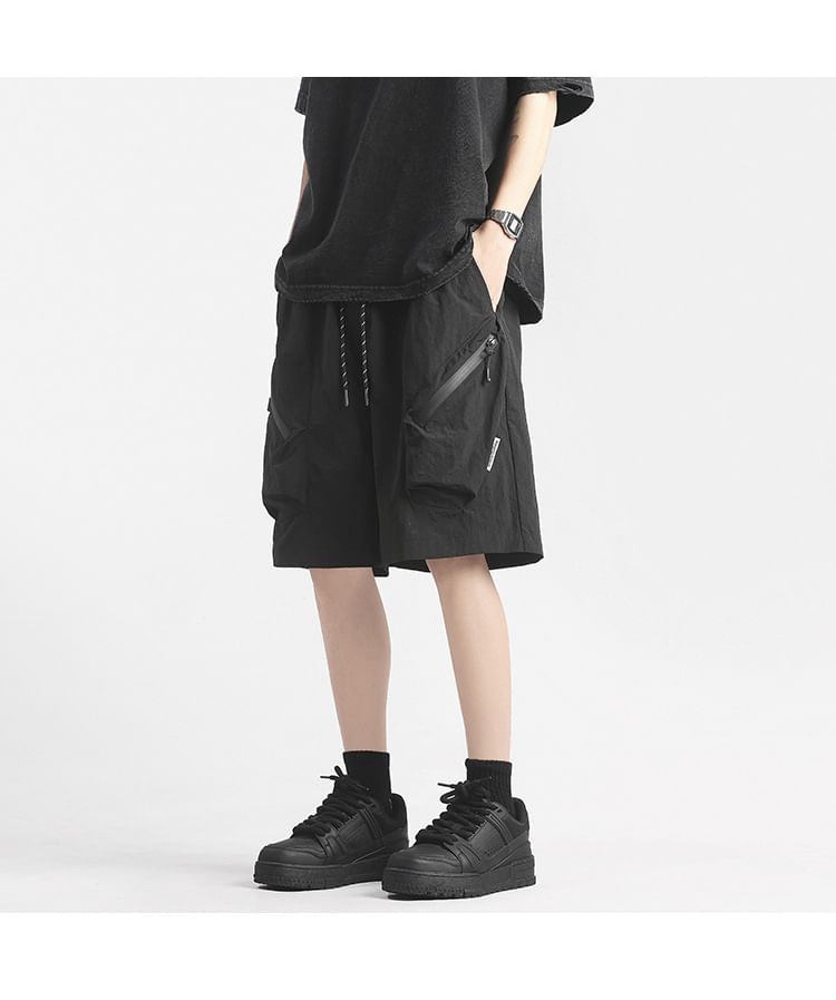 Vernanah - Mid Rise Plain Cargo Shorts