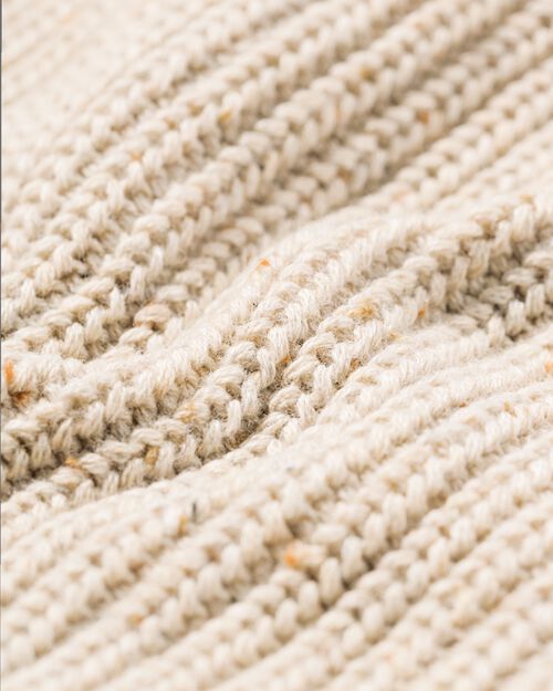 cardigan tricoté beige blanc cassé