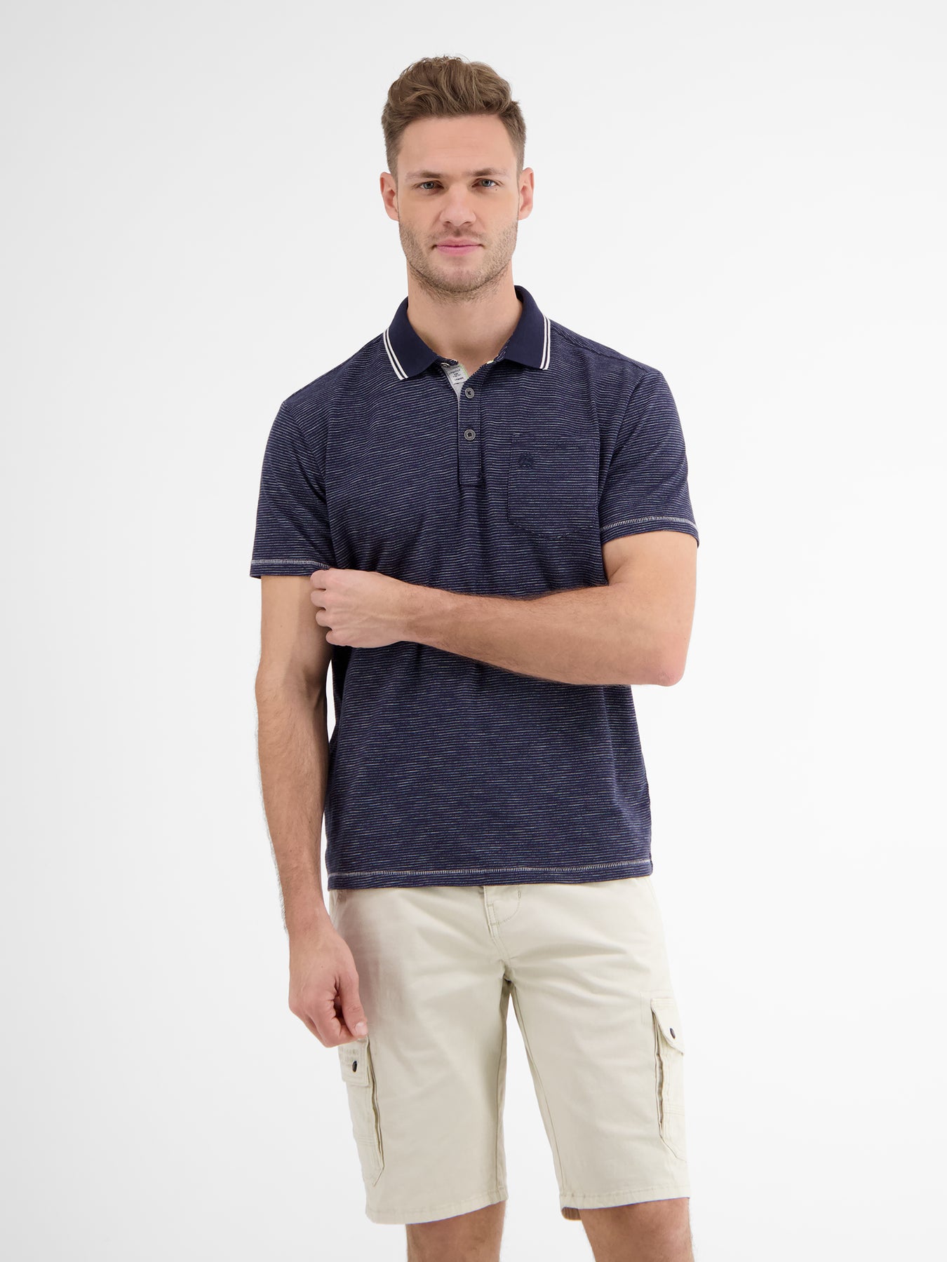 Poloshirt mit Finelinerstreifen