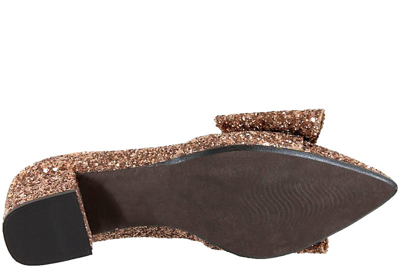 ANGULUS CLAY PUMPS I GYLDENT TEKSTIL