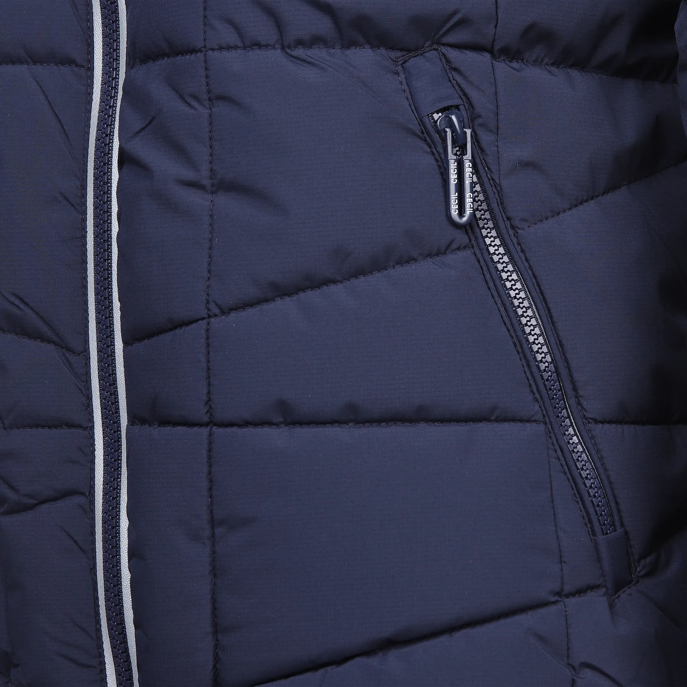 Damen Steppjacke mit abnehmbarer Kapuze
