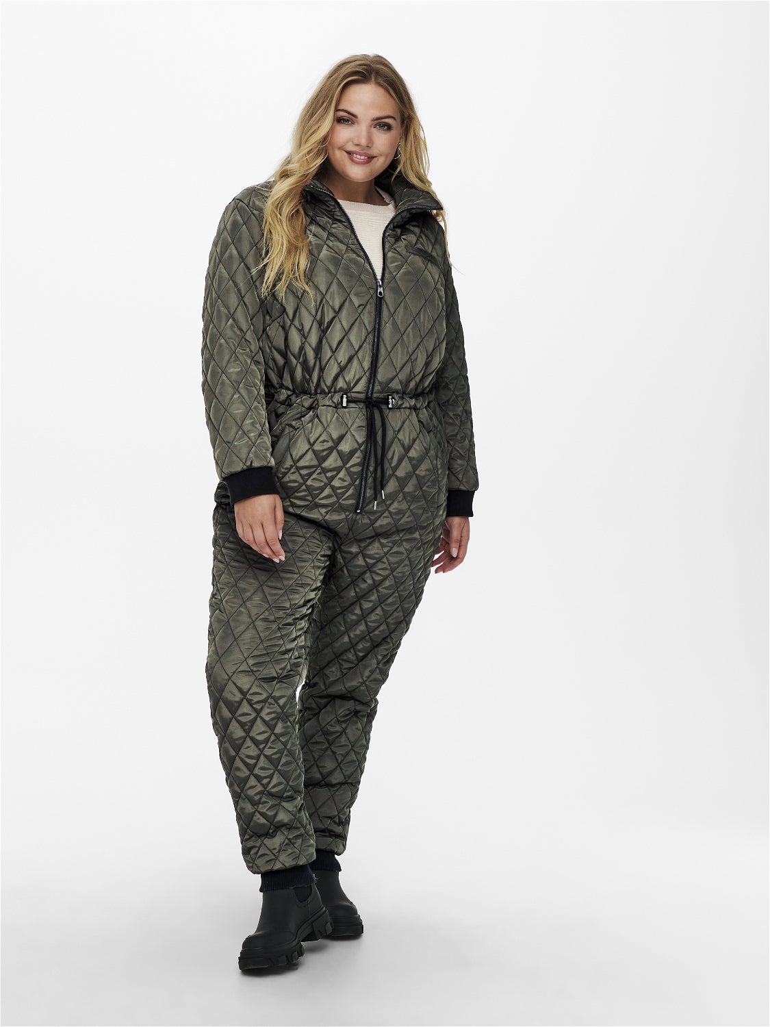 CARLAURA Overall Beluga