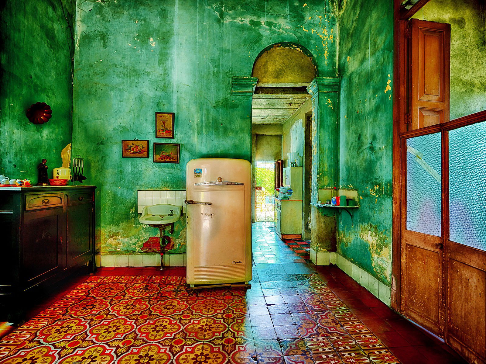 House of Magali I by Werner Pawlok - Limited Edition. Edition of: 150. Signed.
