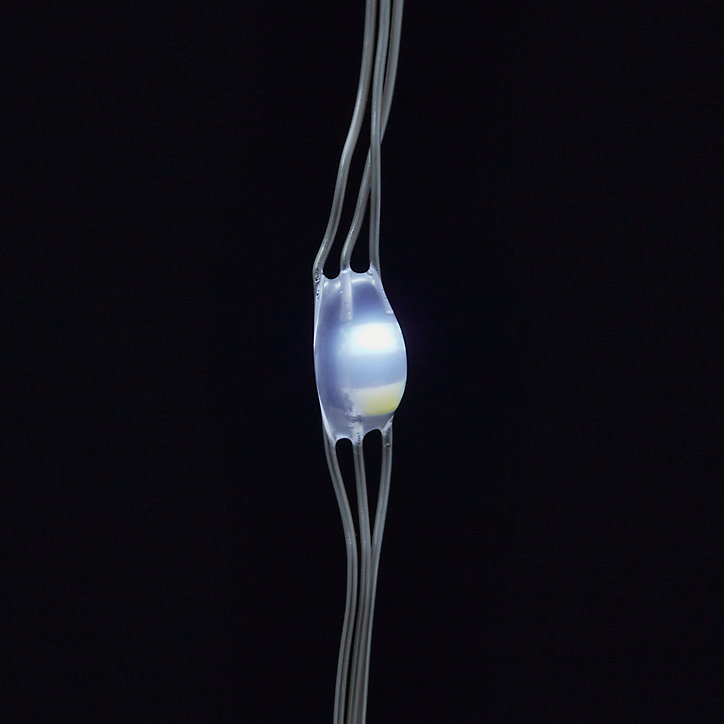 Guirlande lumineuse rideaux 380 LED IP44 6W blanc chaud L.6m câble argent