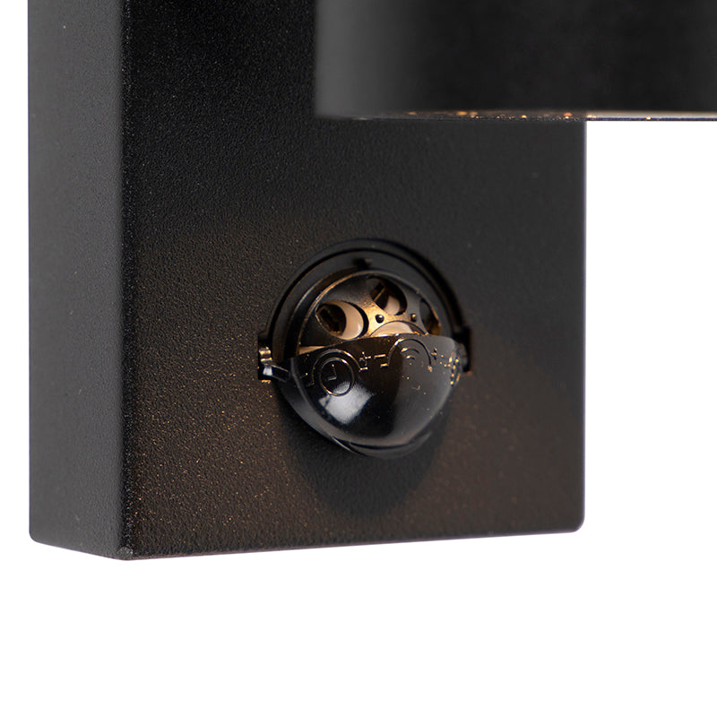 QAZQA Buitenwandlamp zwart met bewegingssensor IP44 - Solo