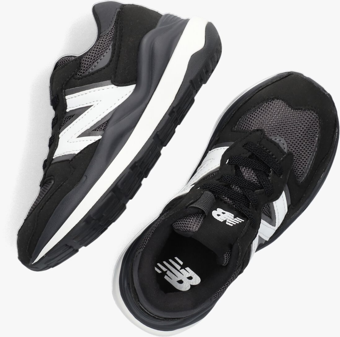 NEW BALANCE zwarte new balance lage sneakers pv574