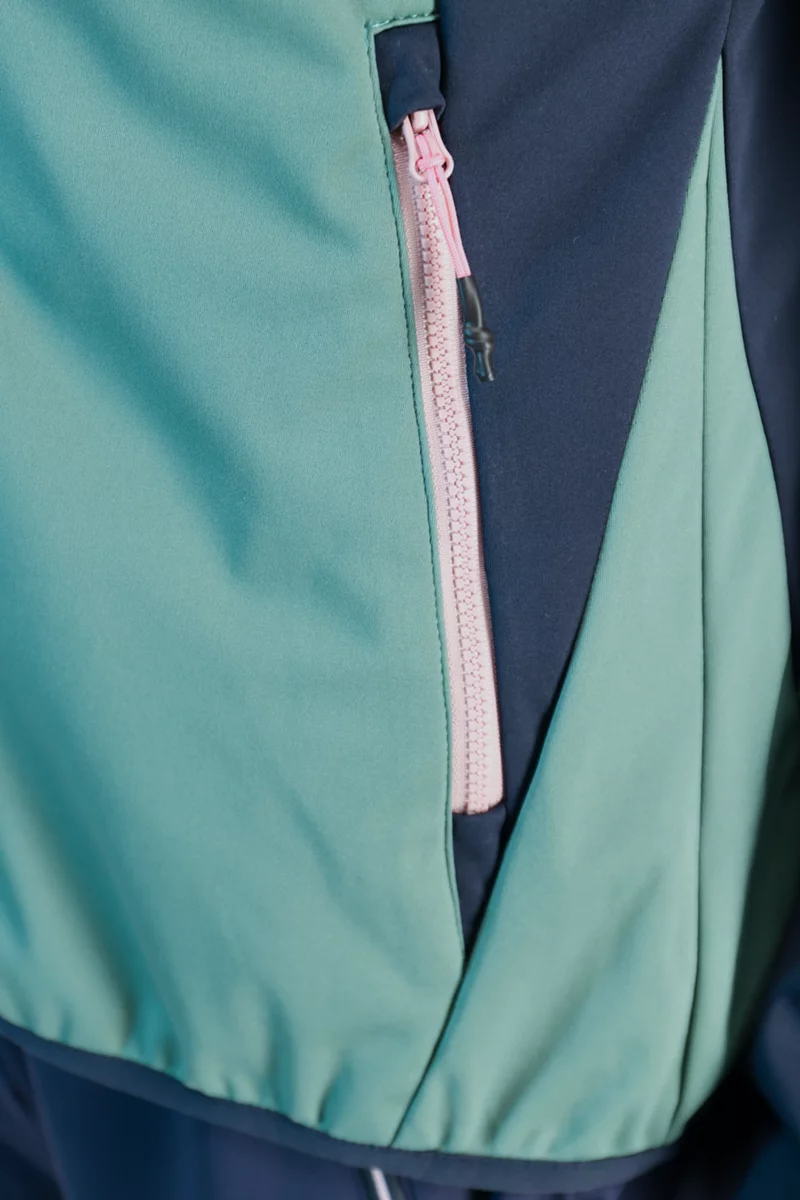 46 NORD Performance Damen Softshelljacke