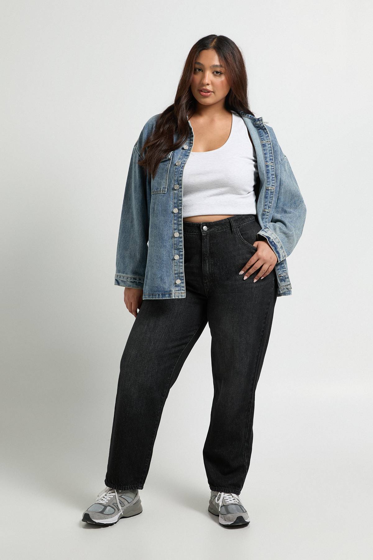 boohoo Jean Mom Taille Haute Plus Basics
