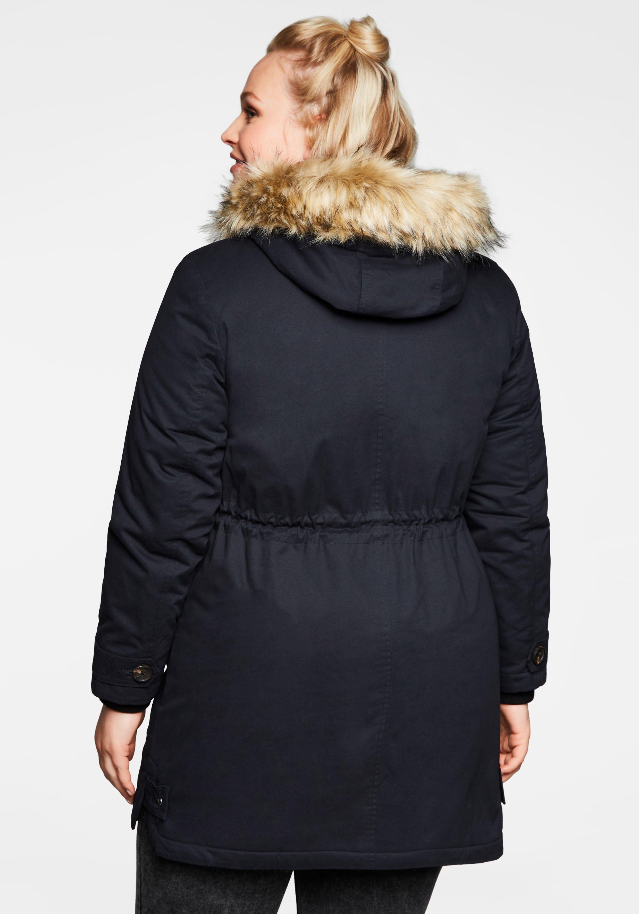 Parka mit Kapuze und Teddyfutter