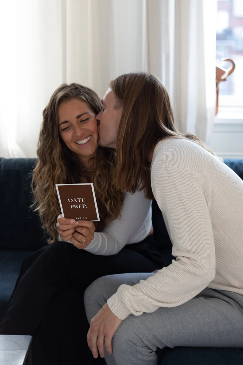 Dately  De fem erotiske sprog dateboks