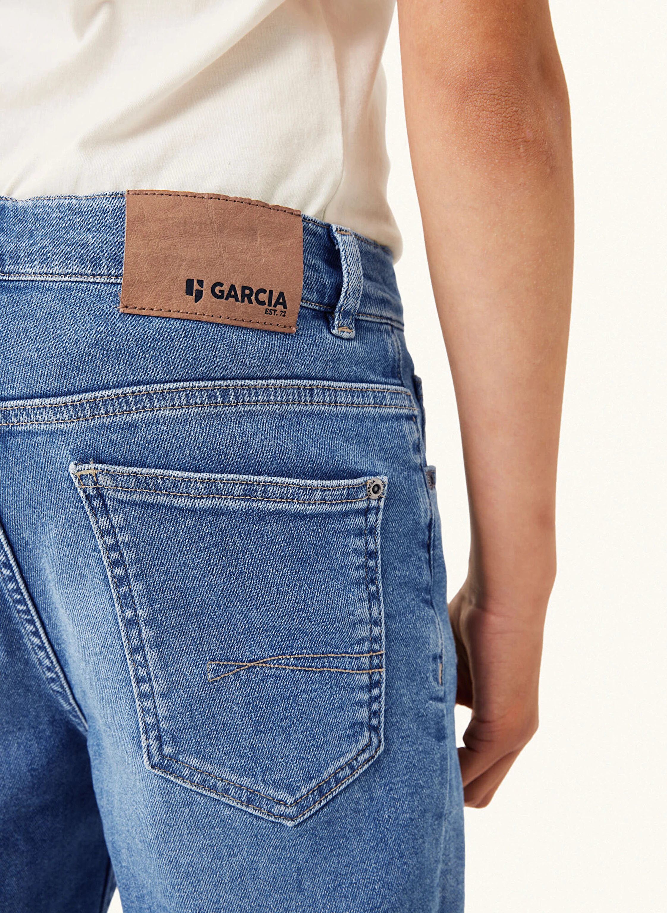 GARCIA Jeans Dad Fit