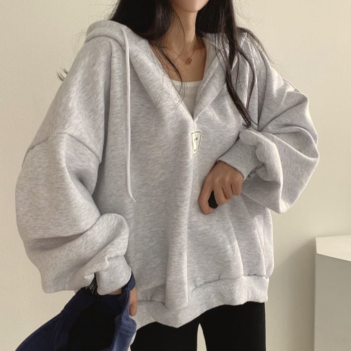 NENE - Hoodie met letters en applicaties