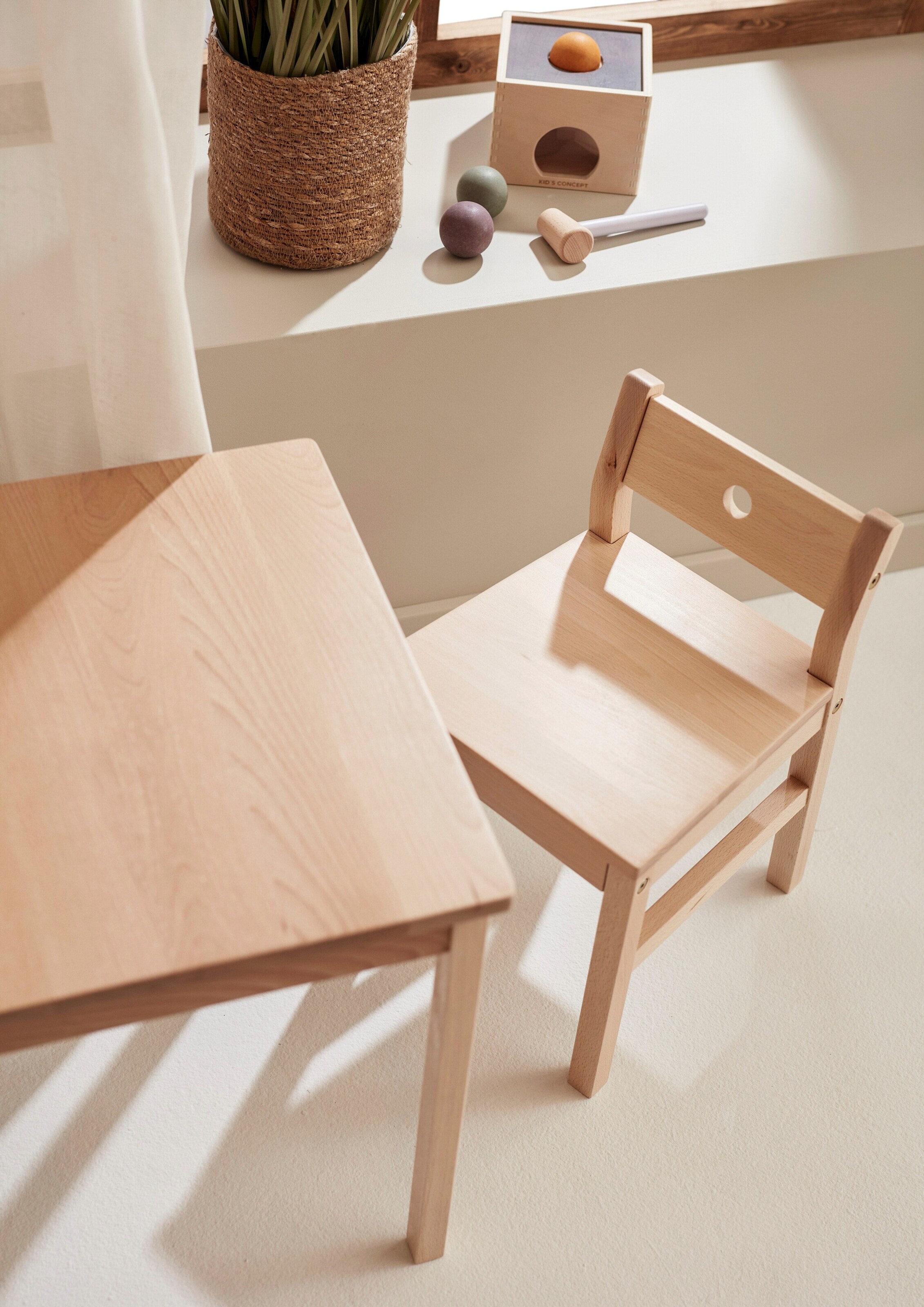 Kids Concept Tisch Saga natur
