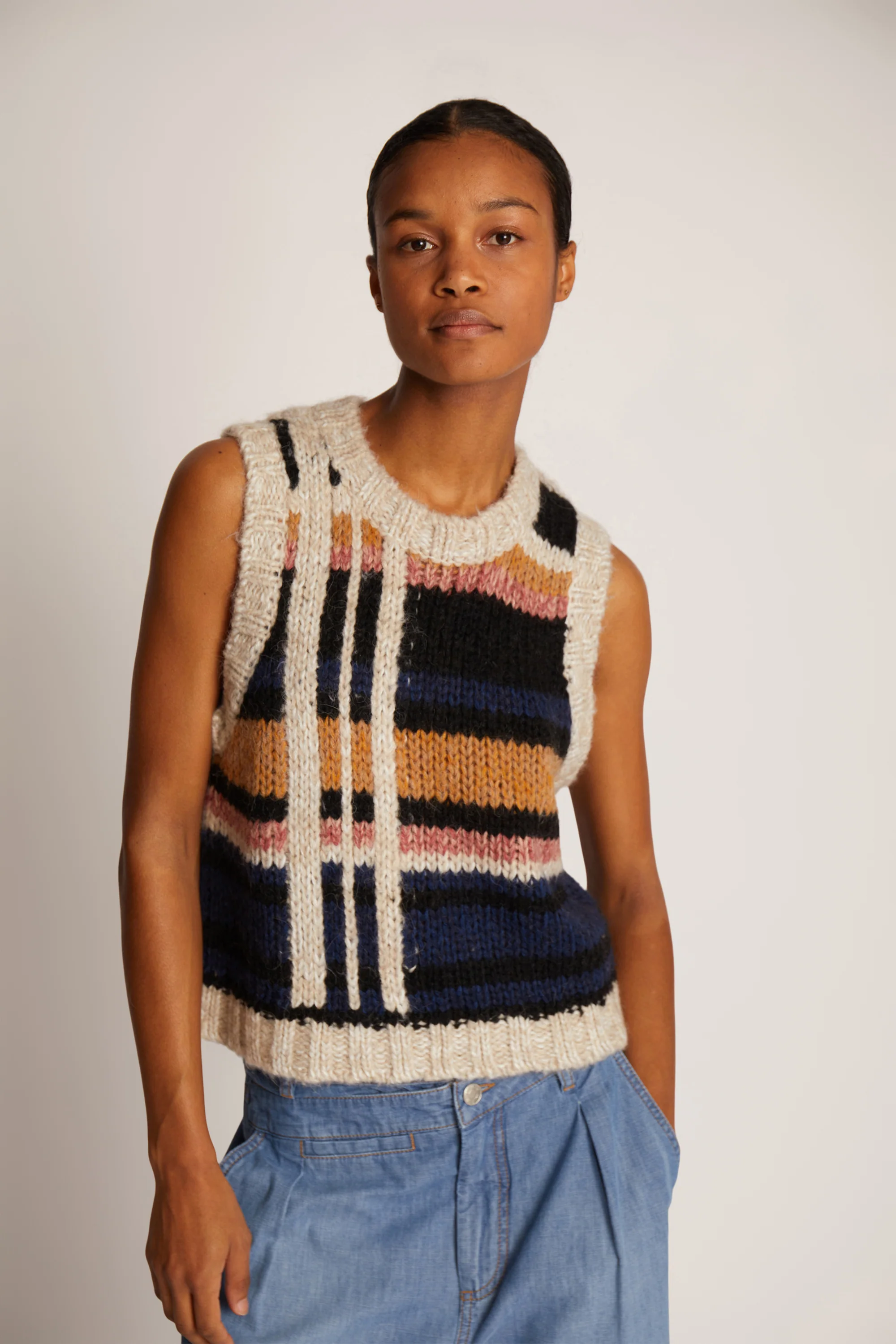 MUNTHE  Tahuma strikket vest - multi