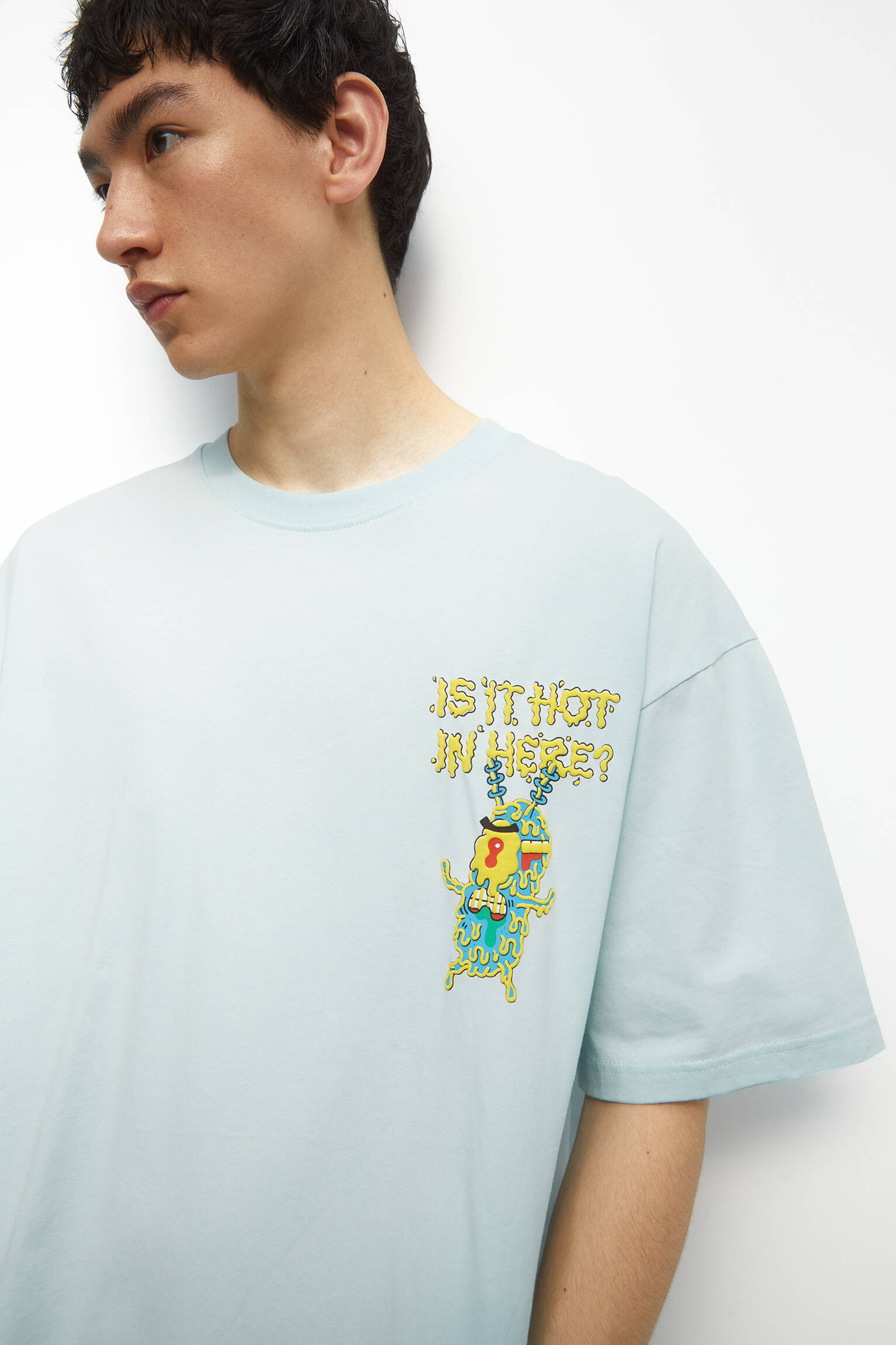 CAMISETA DO BOB ESPONJA - COMISSÁRIA DE BORDO