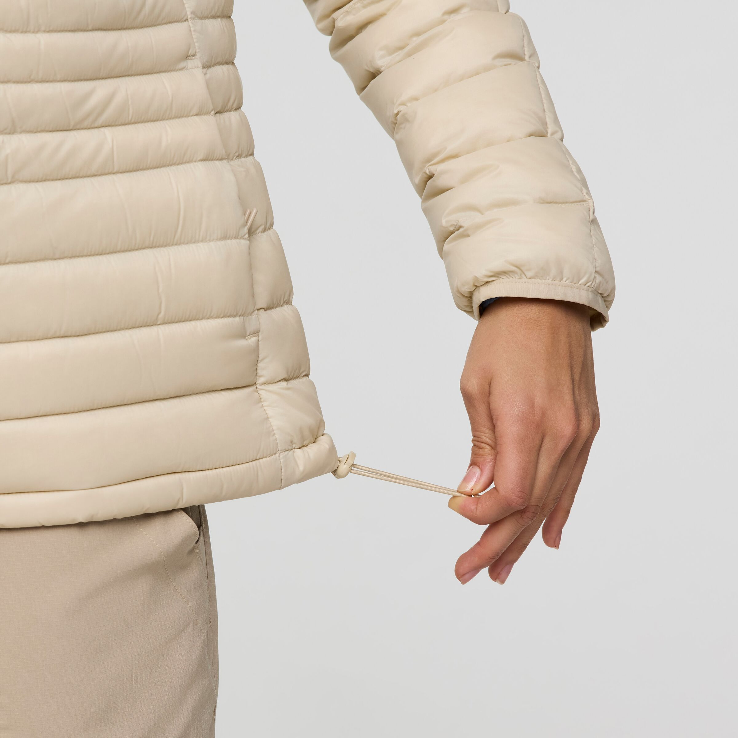 W Fuego Down Hooded Jacket